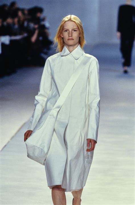 louis vuitton 1998|Louis Vuitton fashion show.